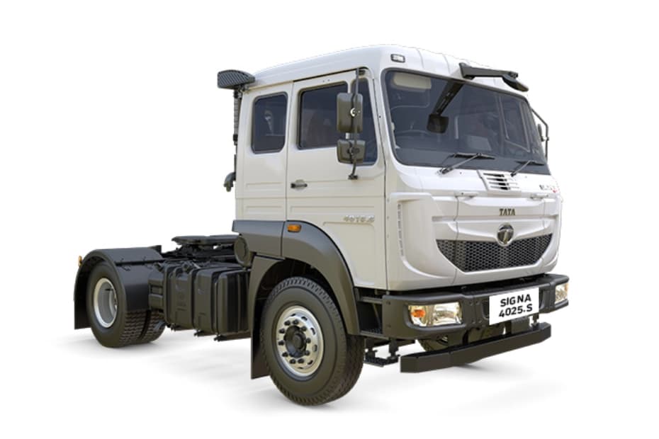Tata Signa 4025.S Front Right Side Tata Signa 4025.S Front Right Side