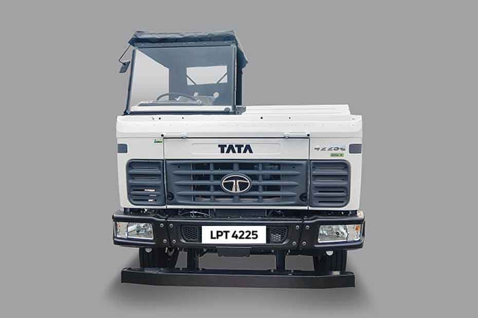 Tata LPT 4225 Cowl Front Side Tata LPT 4225 Cowl Front Side