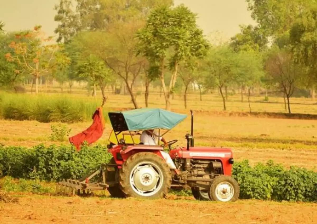 Indian 55 HP tractors with the Highest Sales jpg_d56f57fce2.webp
