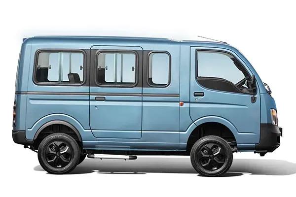 Tata Magic EV Right Side Tata Magic EV Right Side