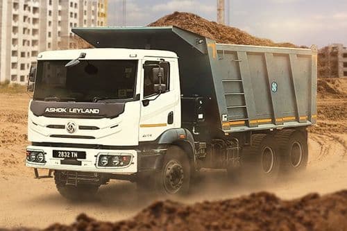 Ashok Leyland 2832 Tipper 6x4 Front Right Side Ashok Leyland 2832 Tipper 6x4 Front Right Side
