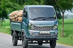 టాటా ఇంట్రా V50 టాటా ఇంట్రా V50