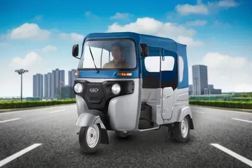 Bajaj RE E Tech