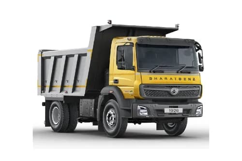 BharatBenz 1926C Right Front Three Quarter BharatBenz 1926C Right Front Three Quarter