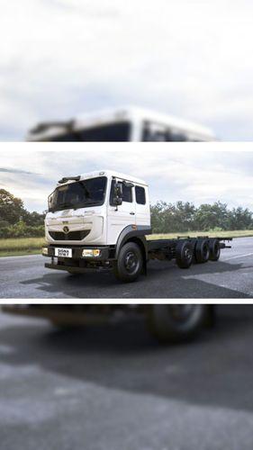 <p>Tata Signa 3518.T: 12-टायर वाला मजबूत ट्रक</p> <p>Tata Signa 3518.T: 12-टायर वाला मजबूत ट्रक</p>