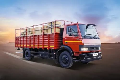 Tata 1216 LPT Front Right Side Tata 1216 LPT Front Right Side