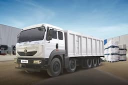 டாடா Signa 4830.T டாடா Signa 4830.T