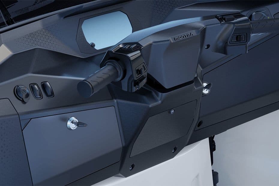 Montra Electric Super Auto Premium Dual Tone Interior Montra Electric Super Auto Premium Dual Tone Interior