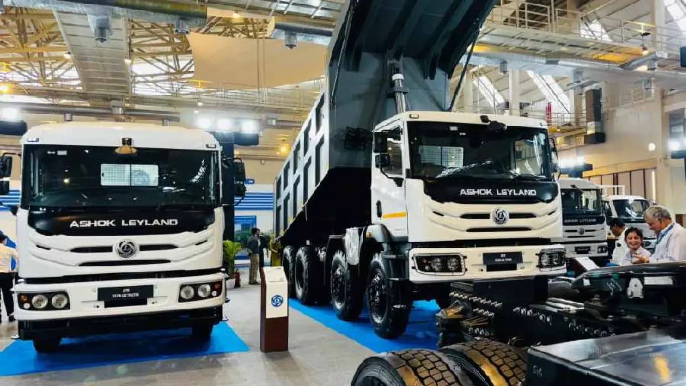 Ashok Leyland Displays 55-Tonne Electric Tractor-Trailer at Calcutta Expo