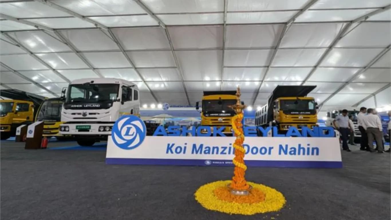 Ashok Leyland Showcases Advanced M&HCVs at Jamshedpur Mini Expo