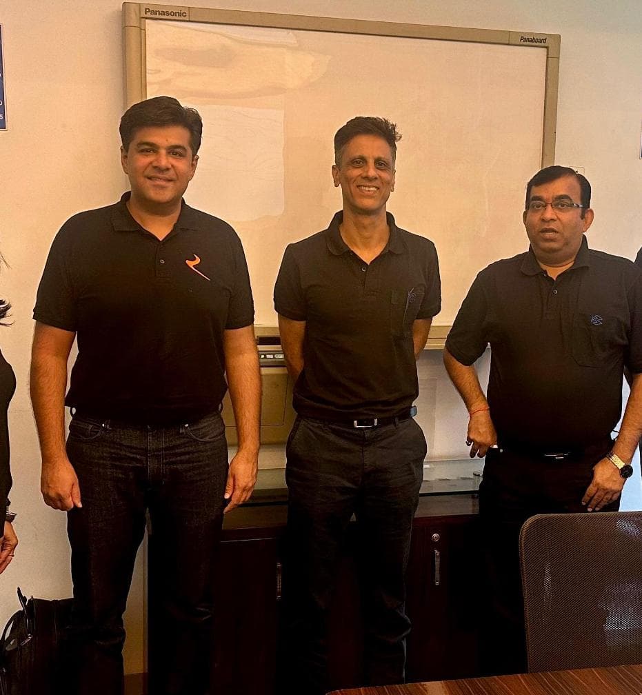 From L To R Mr. Sameer Aggarwal, CEO & Founder- Revfin, Samadeep Subandh, President- Bajaj Auto Ltd, Sanjay Jha, Vice President- Bajaj Auto Ltd