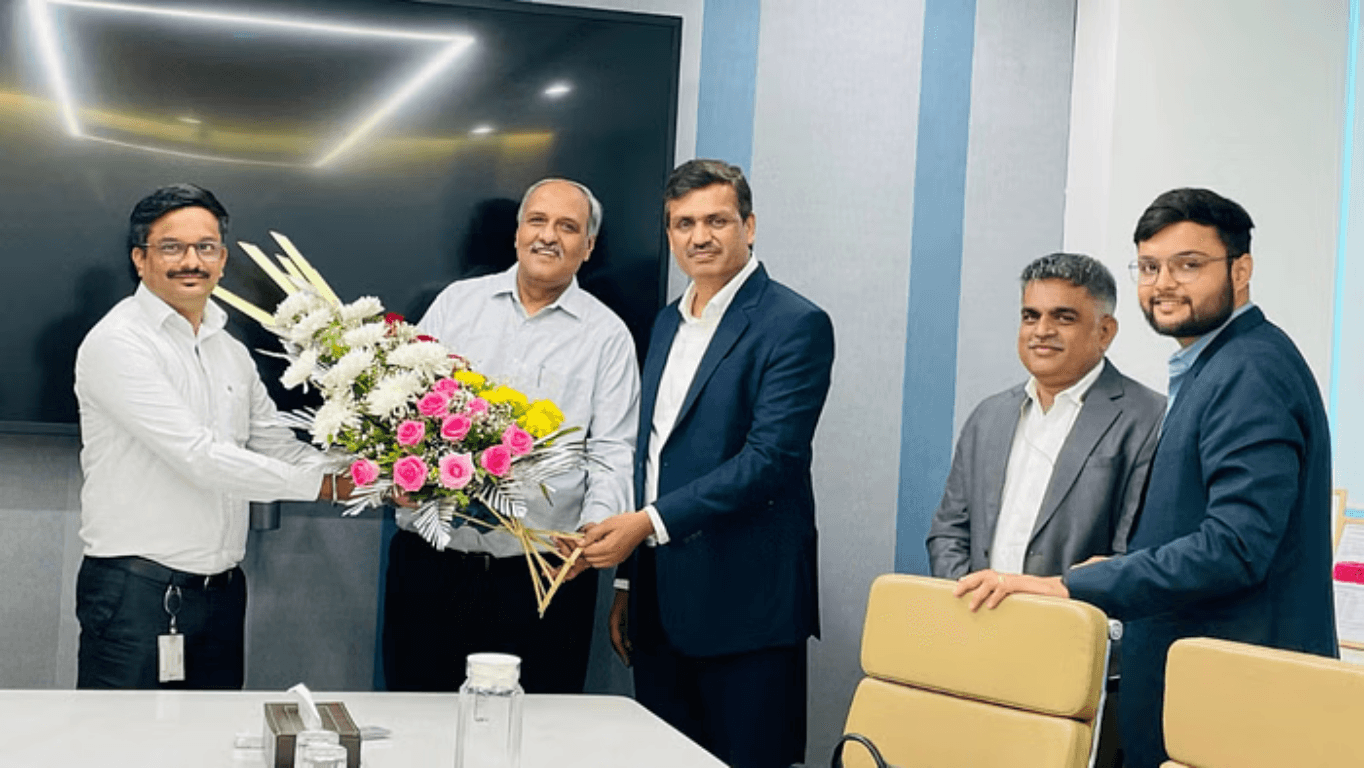 Mahindra Susten & Waaree Energies Join Forces for a 280 MW Solar Power Boost in India.