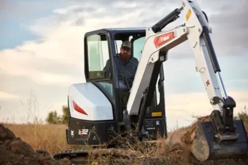 BOBCAT E32 BOBCAT E32