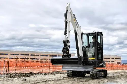 BOBCAT E37 BOBCAT E37
