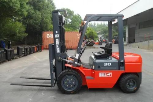 BULL CPCD 30 Forklift truck BULL CPCD 30 Forklift truck
