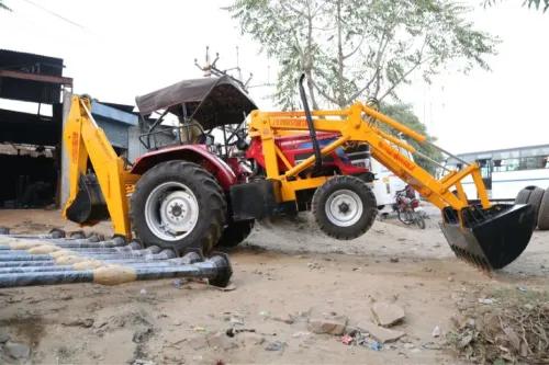 JB Industries JBI-06 Backhoe Loader JB Industries JBI-06 Backhoe Loader