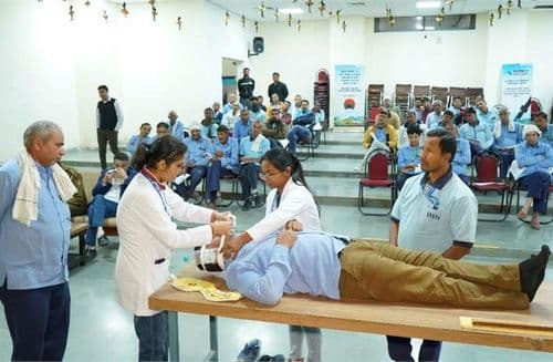 ਮਾਰੁਤੀ ਸੁਜ਼ੂਕੀ ਇੰਡੀਆ 8,500 ਵਪਾਰਕ ਡਰਾਈਵਰਾਂ ਨੂੰ ਸਿਖਲਾਈ ਦੇਣ ਲਈ ਏਆਈਐਮਐਸ ਅਤੇ ਆਈਆਰਐਫ Maruti Suzuki India provided training to 8,500 drivers