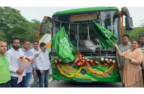 பிஎம்ஐ எலக்ட்ரோ மொபிலிட்டி டெல்லியில் மின்சார 'மொஹல்லா பஸ்கள்' PMI Electro Mobility Launches Electric 'Mohalla Buses' in Delhi