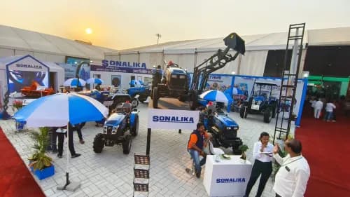 Sonalika Launches New Advanced Technology Tractors at Kisan Pune 2024 Exhibition Sonalika Launches New Advanced Technology Tractors