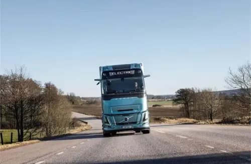 Volvo to Launch Long-Range FH Electric Truck in 2025 Volvo to Launch Long-Range FH Electric Truck in 2025