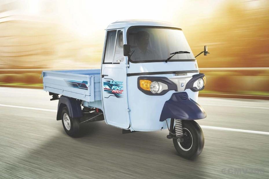 Piaggio Ape E Xtra Right Front Three Quarter Piaggio Ape E Xtra Right Front Three Quarter