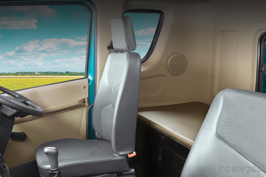Mahindra Blazo X 28 Truck Cabin Interior with Sleeper Berth Mahindra Blazo X 28 Truck Cabin Interior with Sleeper Berth