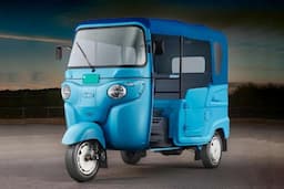 Bajaj Gogo P70 Bajaj Gogo P70