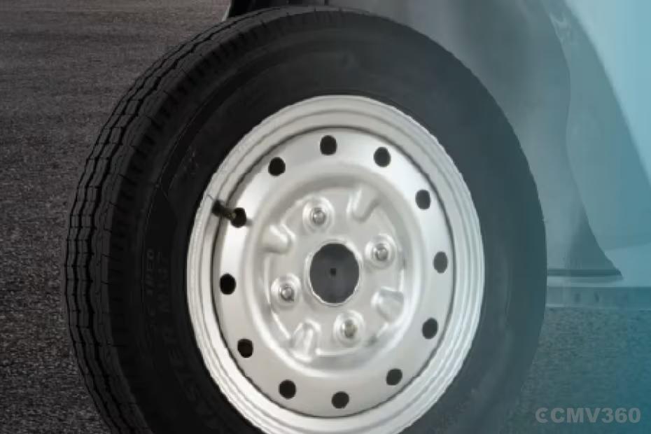 Bajaj Riki C4005 Radial Tyres Bajaj Riki C4005 Radial Tyres