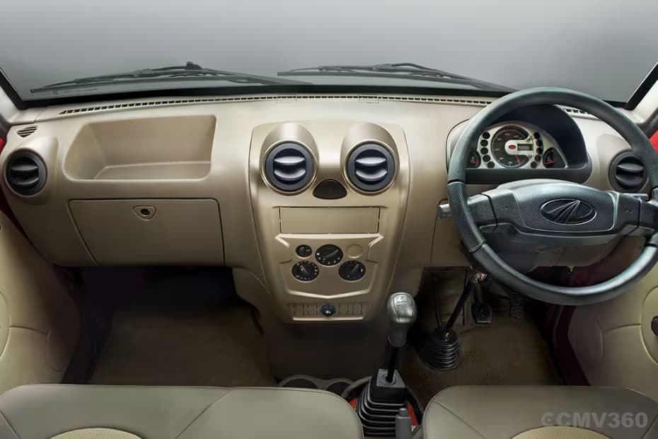 Mahindra Supro Profit Truck Maxi Dashboard with Steering Wheel and Instrument Cluster Mahindra Supro Profit Truck Maxi Dashboard with Steering Wheel and Instrument Cluster