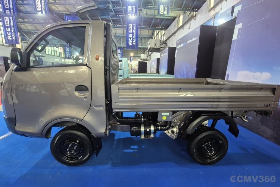 Tata Ace Pro Petrol Left Side View Tata Ace Pro Petrol Left Side View