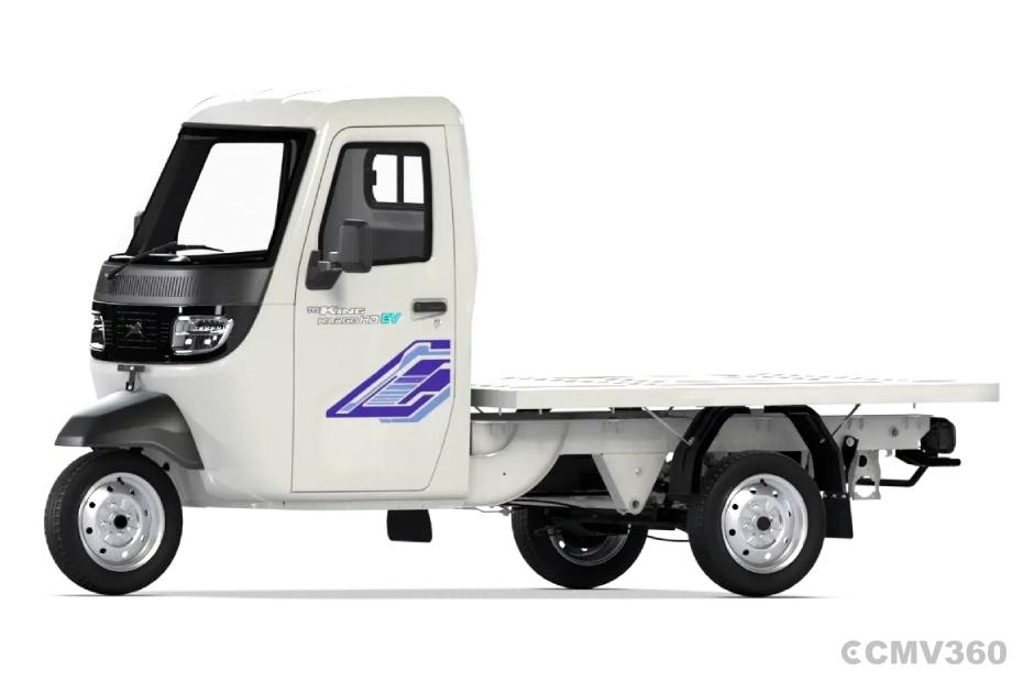 TVS King Kargo HD EV Pristine White Platform Left Front Three Quarter TVS King Kargo HD EV Pristine White Platform Left Front Three Quarter