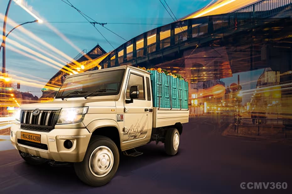 5.5 m Turning Radius with 200 Nm High-Torque m2Di Engine 5.5 m Turning Radius with 200 Nm High-Torque m2Di Engine