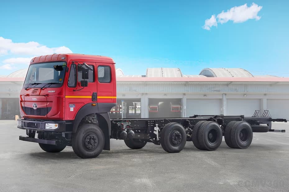 Tata SIGNA 3725.T Left Front Three Quarter Tata SIGNA 3725.T Left Front Three Quarter