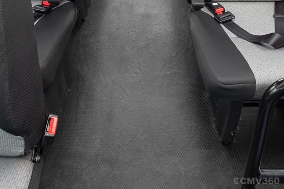 टाटा विंगर प्लस टाटा विंगर प्लस