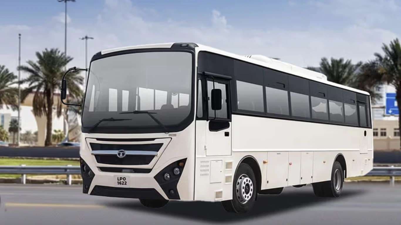 Tata Motors Launches First Euro VI Bus in Middle East, Unveils Updated Truck Range in Qatar Tata Motors Launches First Euro VI Bus in Middle East