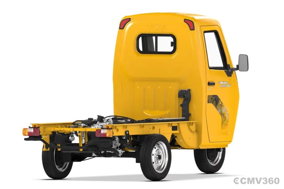 TVS King Kargo HD CNG Right Rear Three Quarter TVS King Kargo HD CNG Right Rear Three Quarter