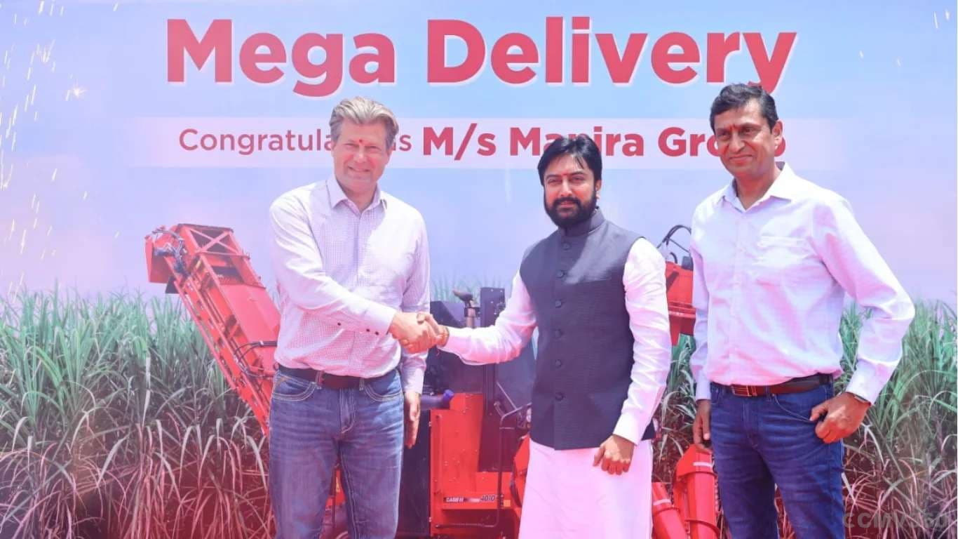 CNH Delivers Record 117 Harvesters and 234 Tractors to Manjra Group CNH Delivers Record 117 Harvesters and 234 Tractors to Manjra Group.webp