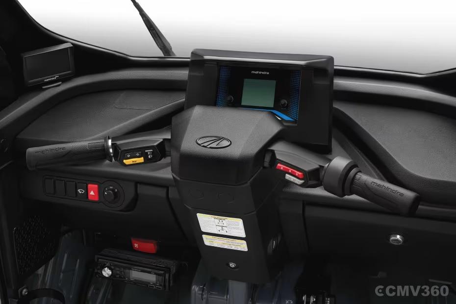 Mahindra UDO Handlebar and Dashboard Layout with Digital Console Mahindra UDO Handlebar and Dashboard Layout with Digital Console
