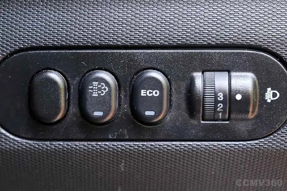 ECO Switch and Easy Controls for Better Fuel Efficiency ECO Switch and Easy Controls for Better Fuel Efficiency