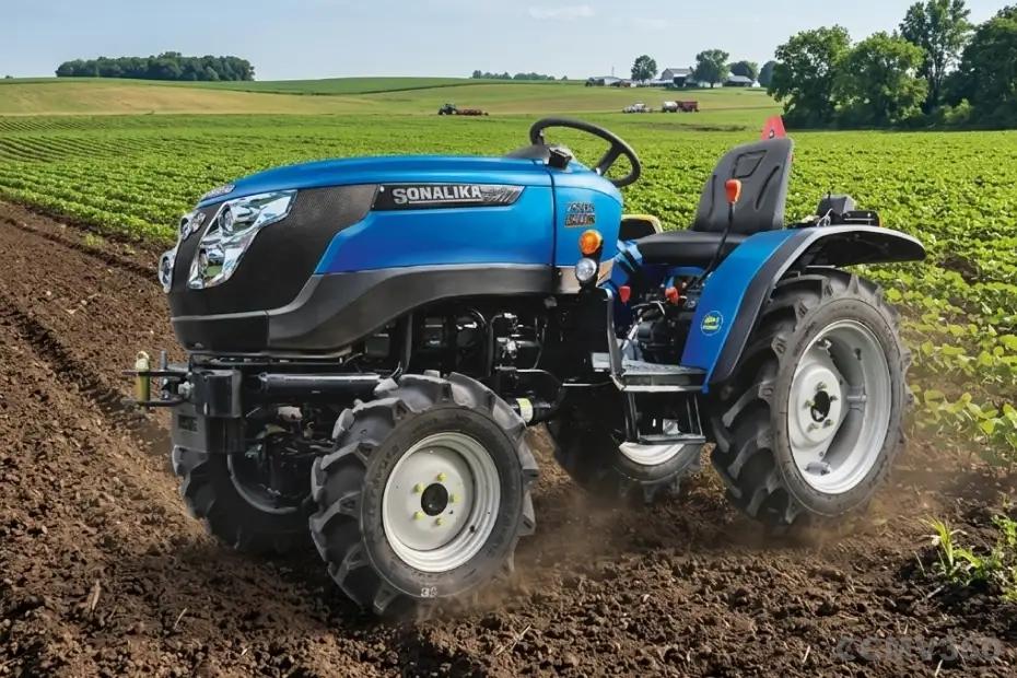 Sonalika Tiger DI 26 4WD tractor left side view Sonalika Tiger DI 26 4WD tractor left side view
