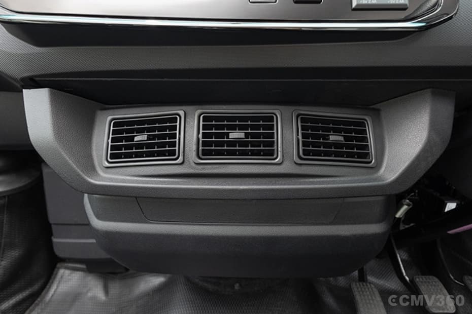 टाटा विंगर प्लस टाटा विंगर प्लस