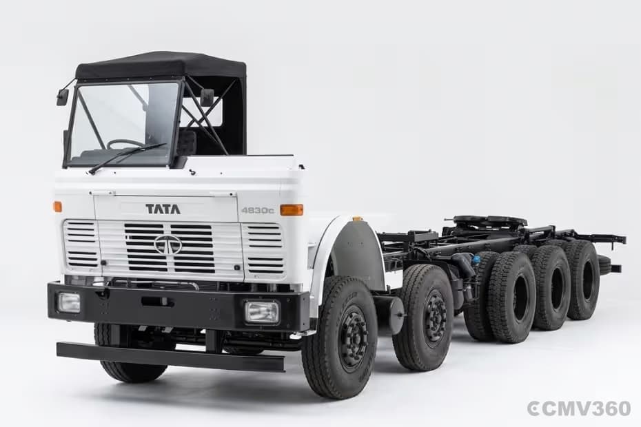 Tata LPT 4830 Cowl White Color Tata LPT 4830 Cowl White Color