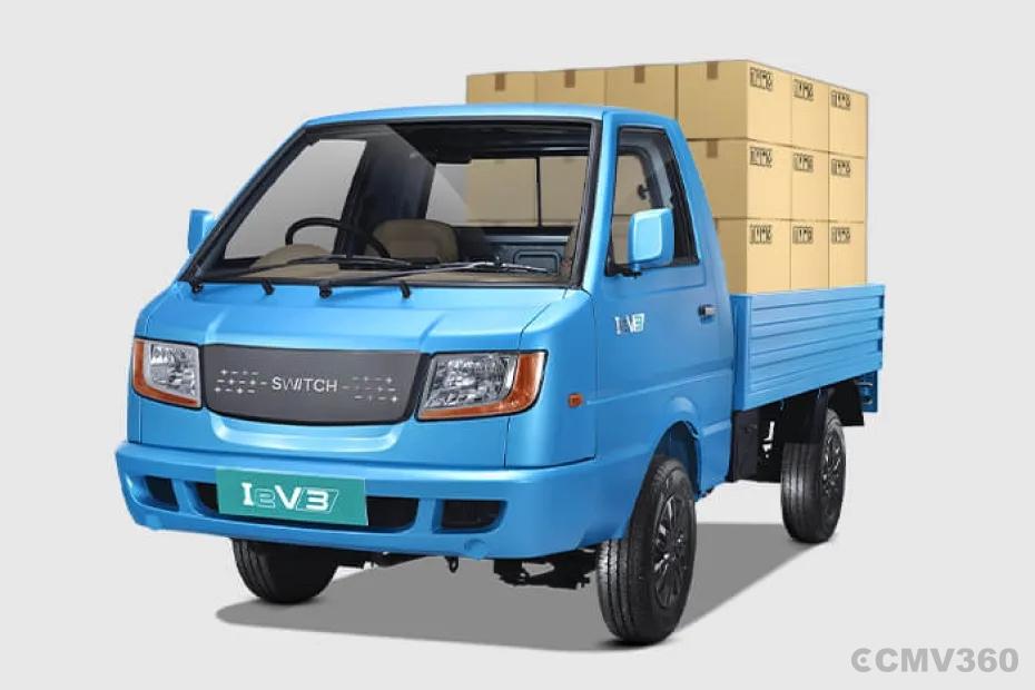 Switch Mobility IeV3 electric mini truck transporting large carton boxes Switch Mobility IeV3 electric mini truck transporting large carton boxes
