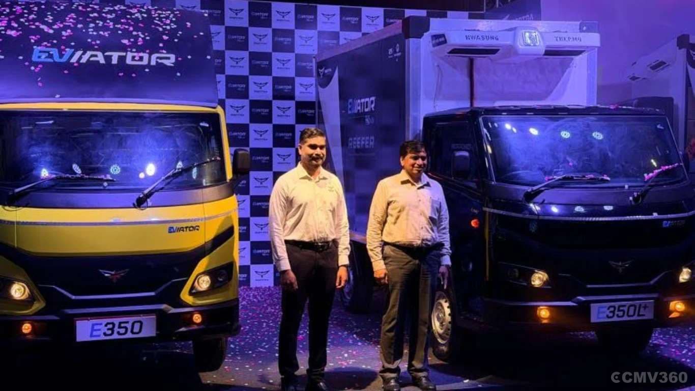 Mr. Jalaj Gupta, MD and Mr. Saju Nair, CEO e-SCV Division, unveiling Montra Electric's new e-SCV variants, EVIATOR 350L+ and EVIATOR 350. Mr. Jalaj Gupta, MD and Mr. Saju Nair, CEO e-SCV Division, unveiling Montra Electric's new e-SCV variants, EVIATOR 350L+ and EVIATOR 350.