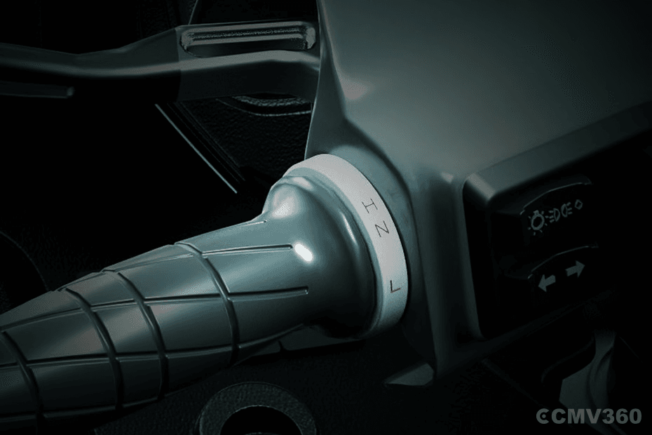 TVS King Kargo HD EV Handle Grip with Gear Selector TVS King Kargo HD EV Handle Grip with Gear Selector