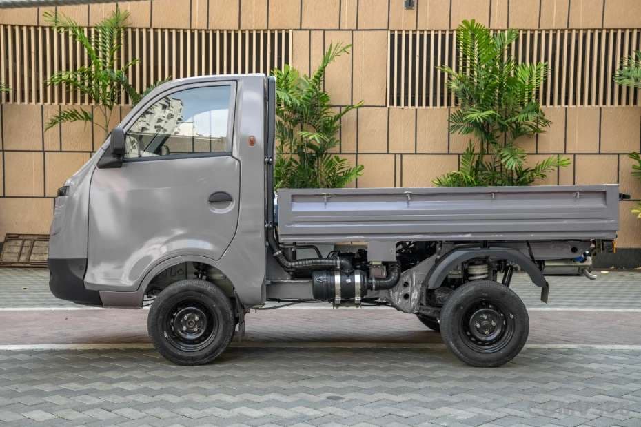 Tata Ace Pro Petrol Side View - Flatbed Cargo Deck and Compact Wheelbase mini truck India 2026 Tata Ace Pro Petrol Side View - Flatbed Cargo Deck and Compact Wheelbase mini truck India 2026