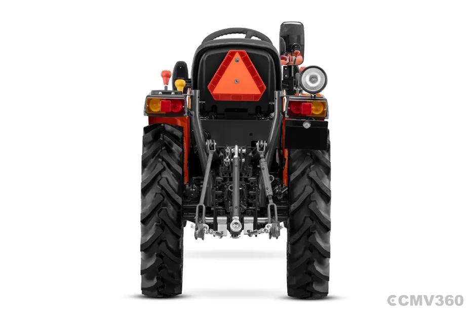 Kubota NeoStar A211N Rear View Kubota NeoStar A211N Rear View