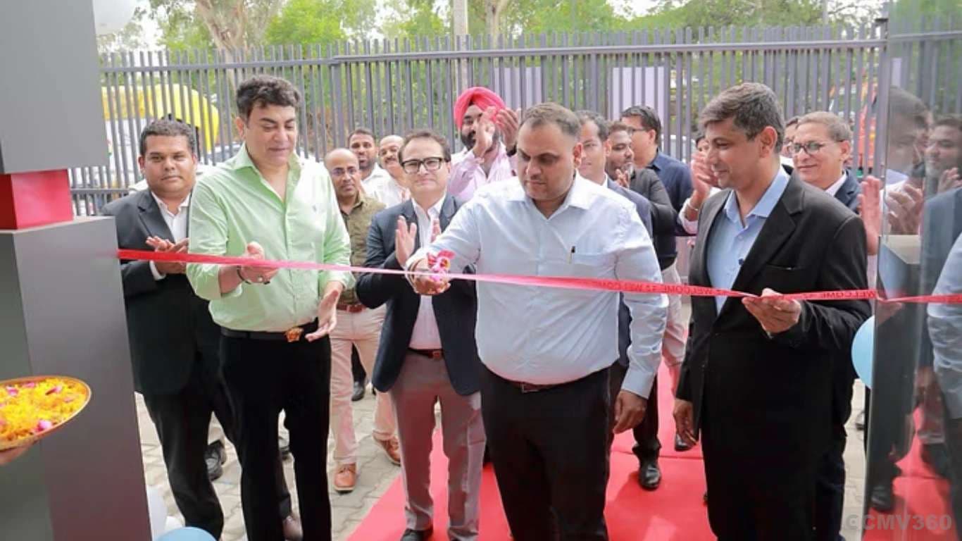 Eicher Trucks & Buses Opens New 3S Dealership in Delhi Eicher Trucks & Buses Opens New 3S Dealership in Delhi