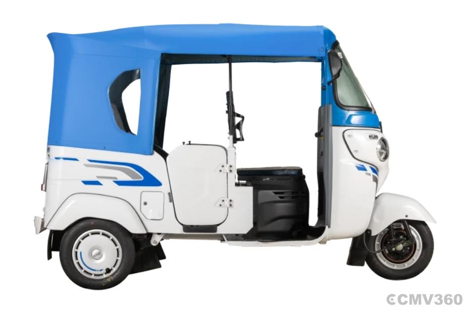 Bajaj WEGO P50 White & Blue Right Side View Bajaj WEGO P50 White & Blue Right Side View