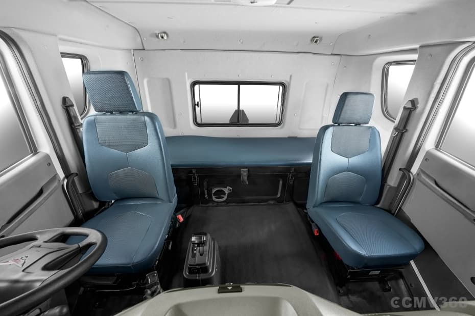 Montra Electric Rhino 5538 EV Driver and Co-driver Seat View Montra Electric Rhino 5538 EV Driver and Co-driver Seat View